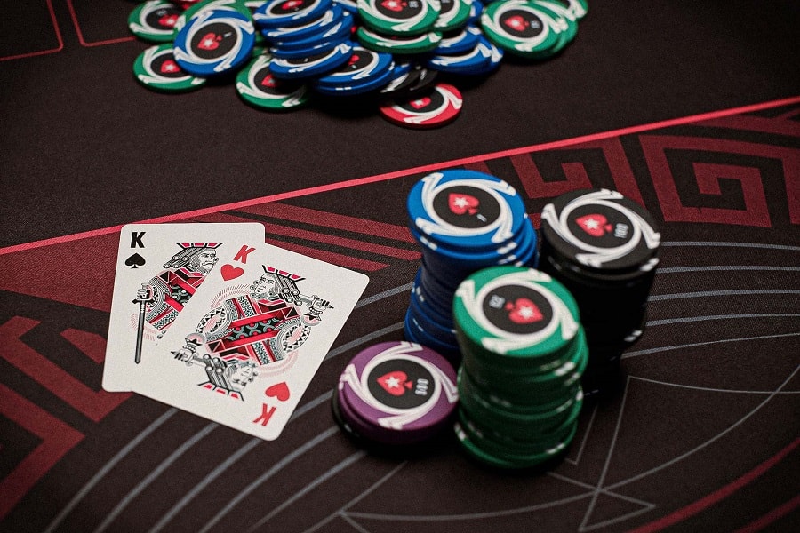 Điều cần biết để tạo ra những chiến thắng đơn giản trong trò chơi Poker